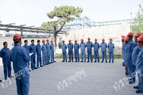 班組建設(shè)咨詢(xún)之團(tuán)隊(duì)決策工具-六頂帽子 班組建設(shè)咨詢(xún)之團(tuán)隊(duì)決策工具-六頂帽子